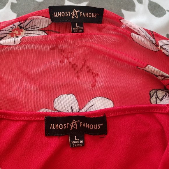 Almost Famous Red with White Floral Top - Picture 4 of 6